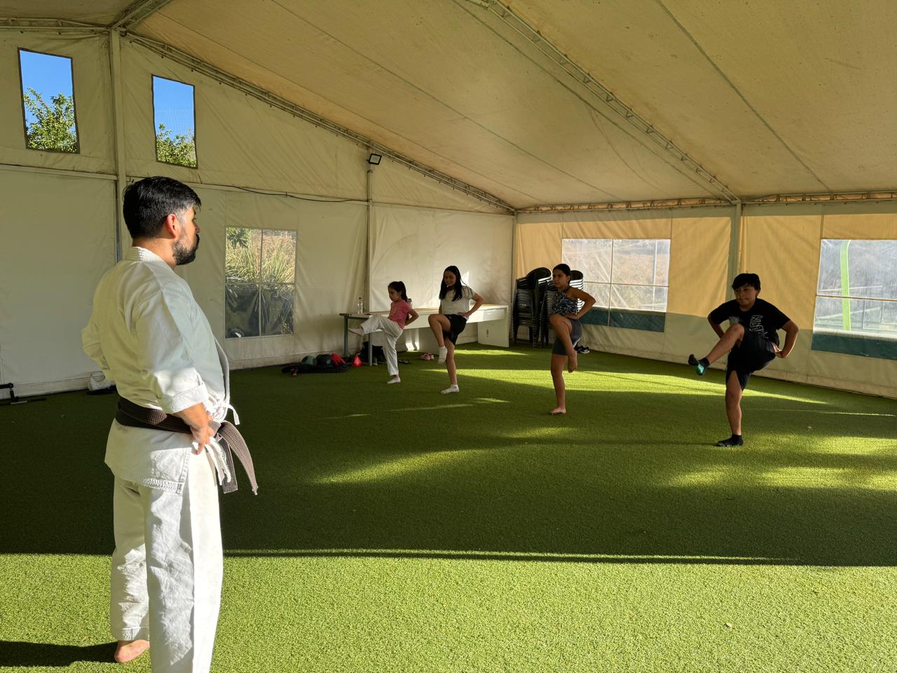 Alumnos y practicantes de Karate Shotokan JKA Peñablanca